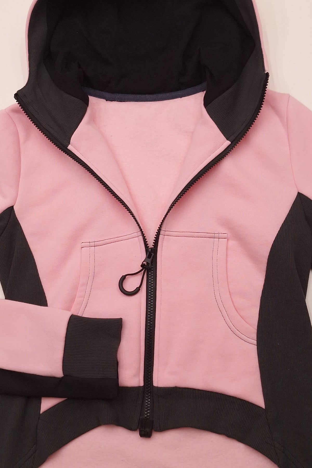 Adaptive Jerseyjacke für Damen in Babyrosa - Freizeitkleidung