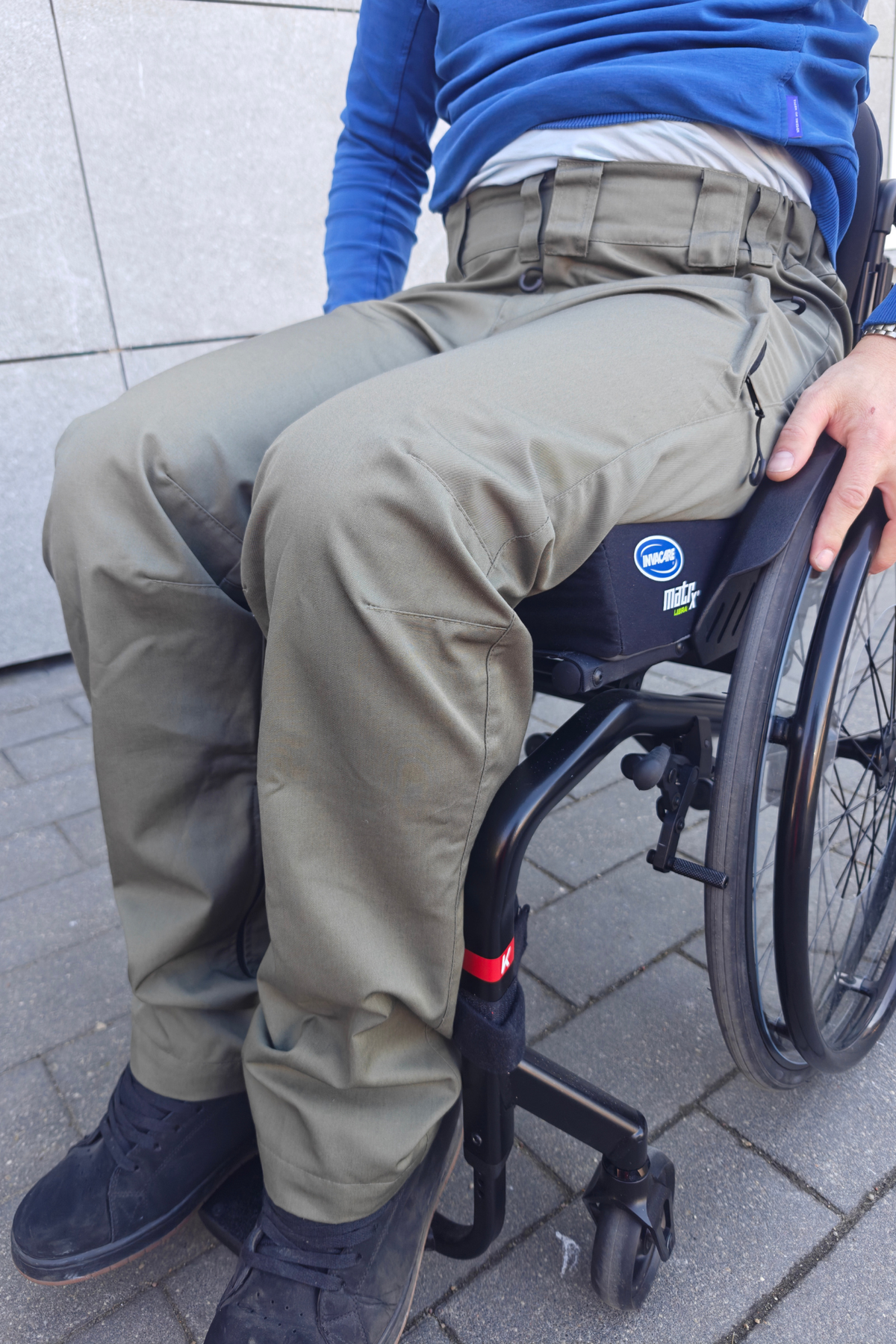 Adaptive Cargo-Hose 2.0 für Herren – Hochfunktionale Rollstuhlhose