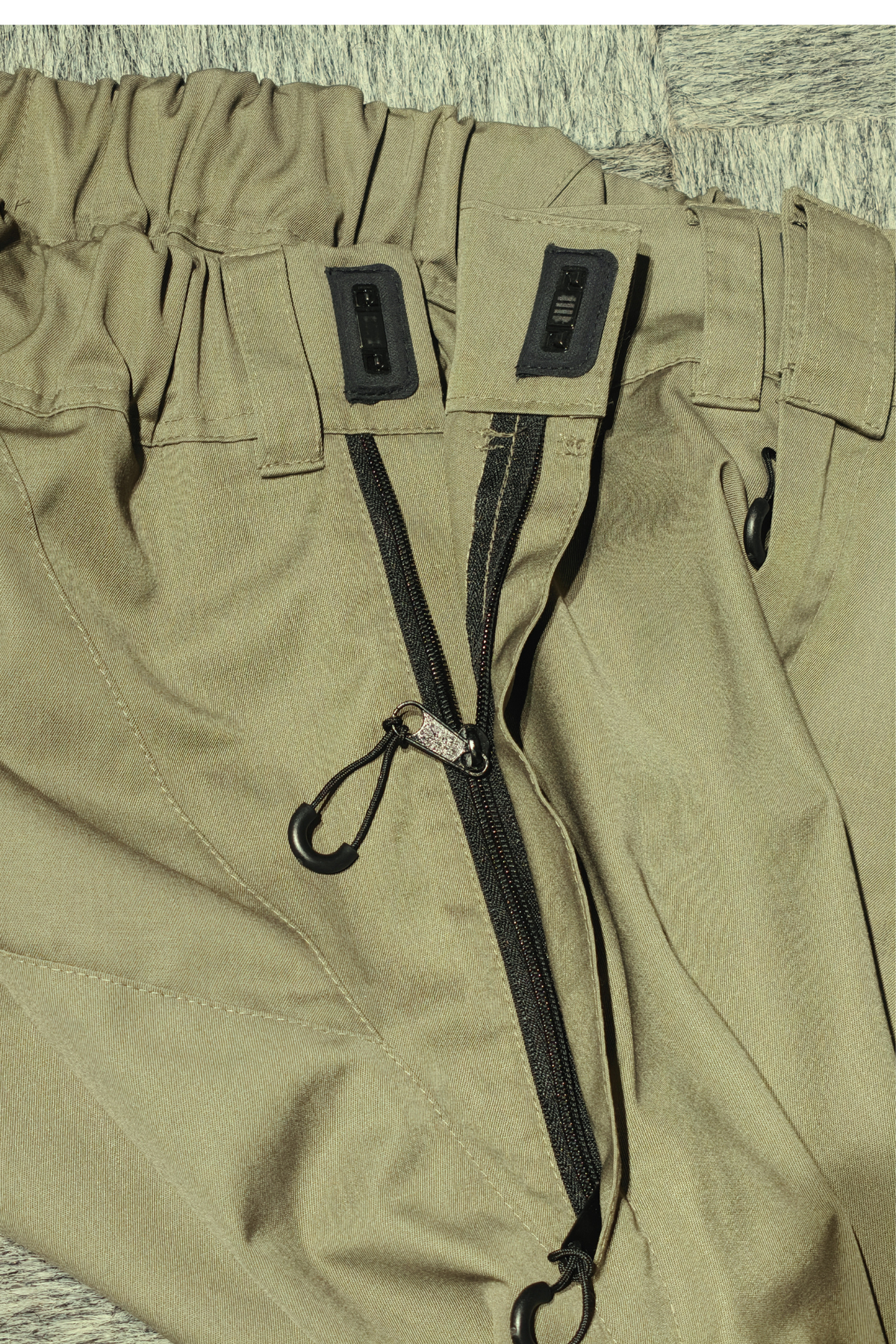 Adaptive Cargo-Hose 2.0 für Herren – Hochfunktionale Rollstuhlhose