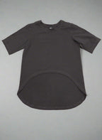 Rollstuhladaptives Kurzarm-T-Shirt für Damen mit zu öffnenden Schultern