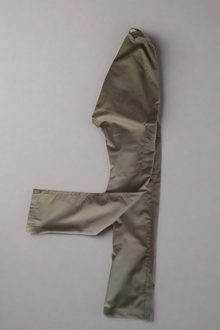 Rollstuhlgerechte Cargohose für Herren mit Seitentaschen