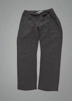 Rollstuhladaptive, warme Softshellhose für Damen
